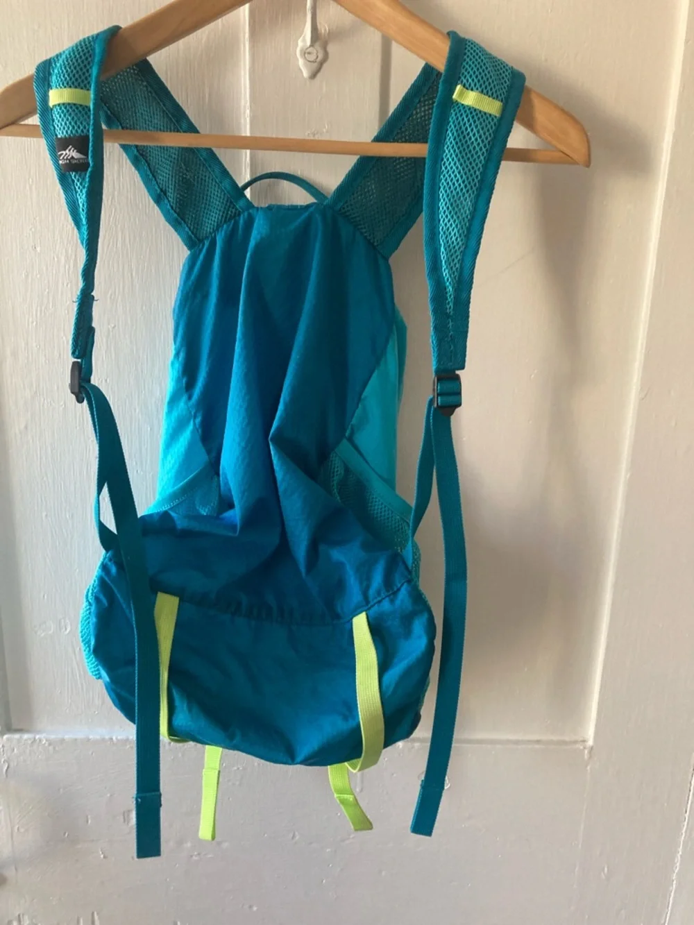 High Sierra Turquoise Blue Lightweight Drawstring Pack